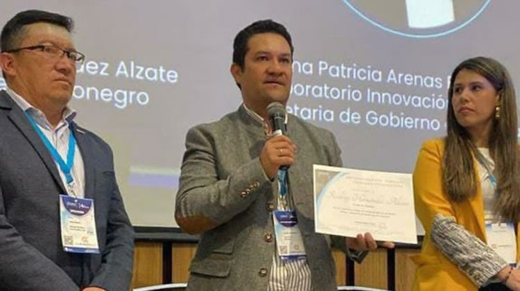 La Asociación Nacional de Alumbrado Público -ANAP- es una asociación sin ánimo de lucro especializada en alumbrado público, que agremia a los prestadores del servicio